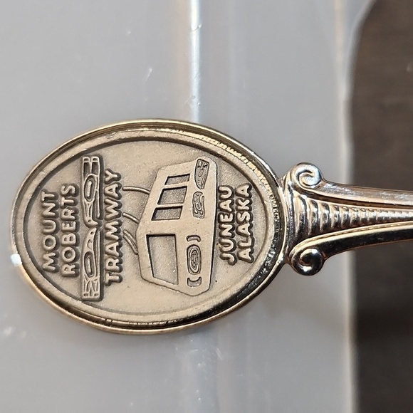 Single Mount Robert Tramway Juneau Alaska Colletors Spoon Souvenir - Picture 3 of 7